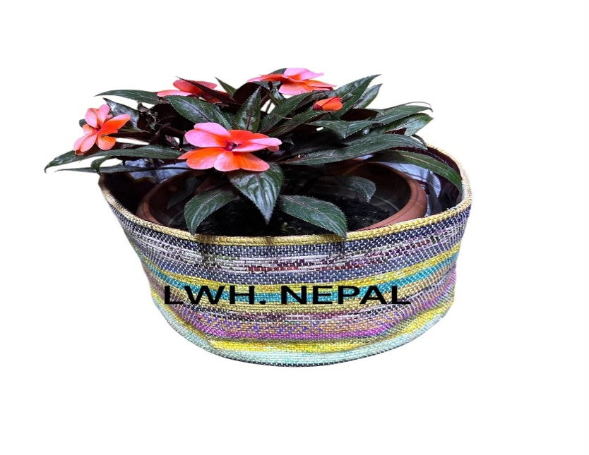 2UF23 PLANT POT MEDIUM